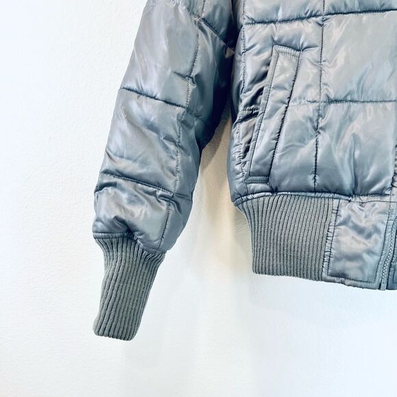 OLD NAVY GRAY PUFFER JACKET SIZE MEDIUM - Picture 8 of 8